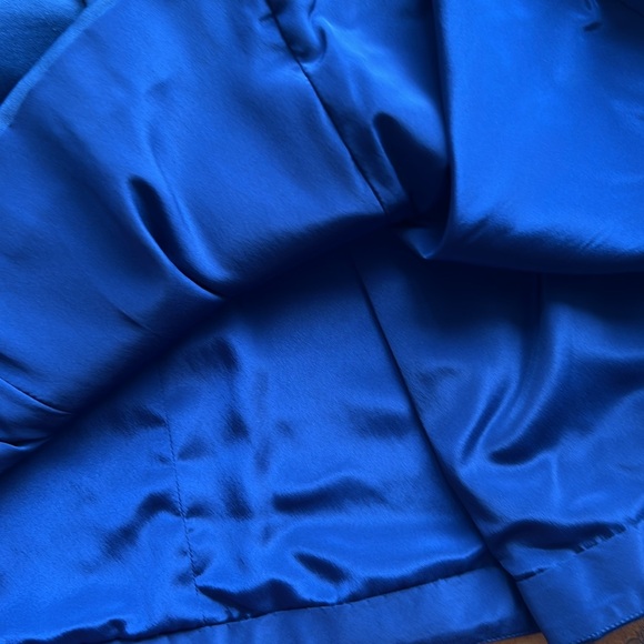 Stunning designer skirt! - Picture 6 of 6